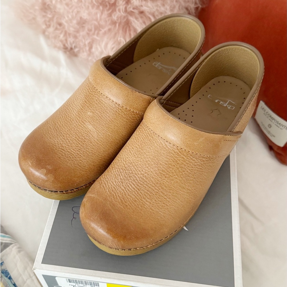 NIB Dansko Clogs